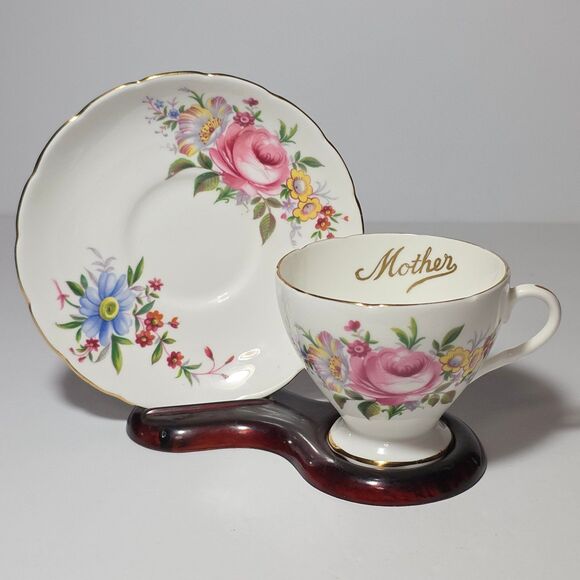 Foley Teacup and Saucer Mother Pink Roses Vintage - Picture 1 of 8